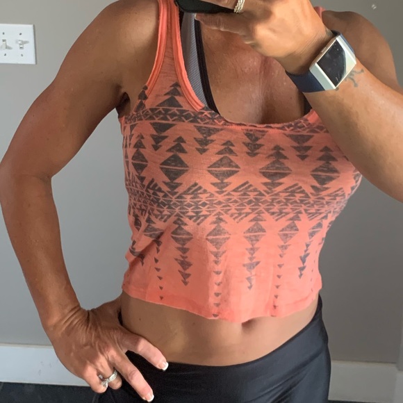 American Eagle Crop Tank - Picture 7 of 9